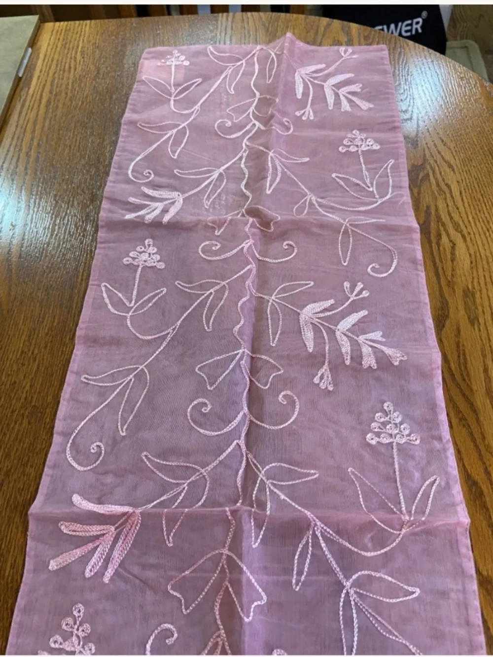 Vintage April Cornell Rose Silk Blend Runner; Like New; Embroidered
